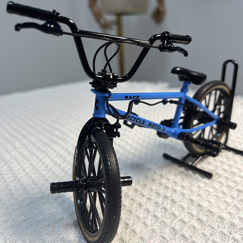1:8 Mini Model Alloy Bicycle W - Mountain Biking Gifts recension och pris